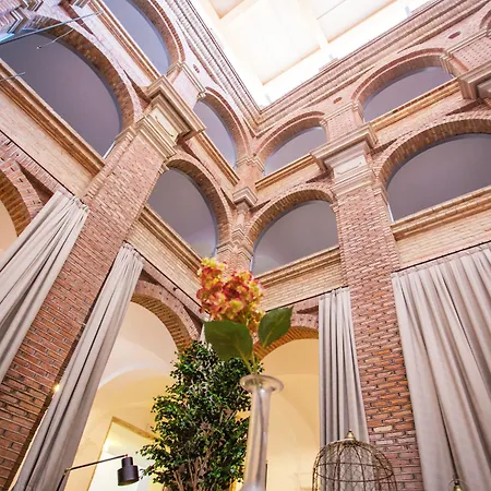 De Otel 4*