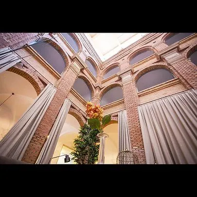 Hotel De