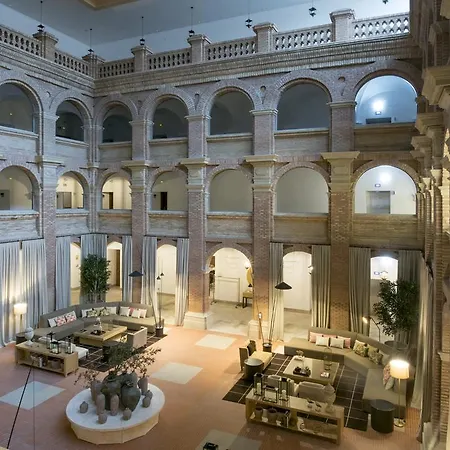 De Hotel 4*
